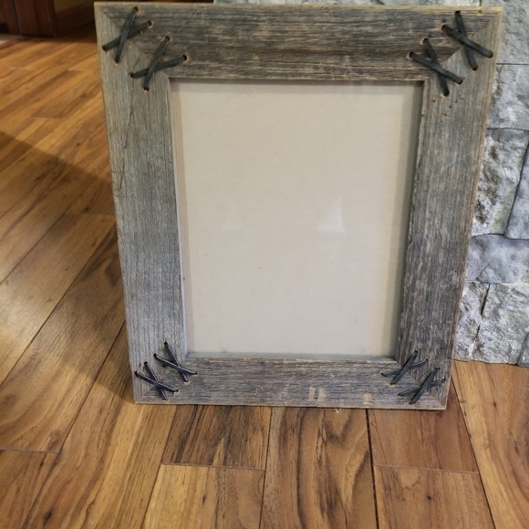 Gorgeous wooden picture frame - Picture 5 of 6